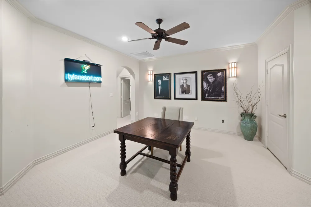 1950 Stonehill Drive Tyler, TX 75703