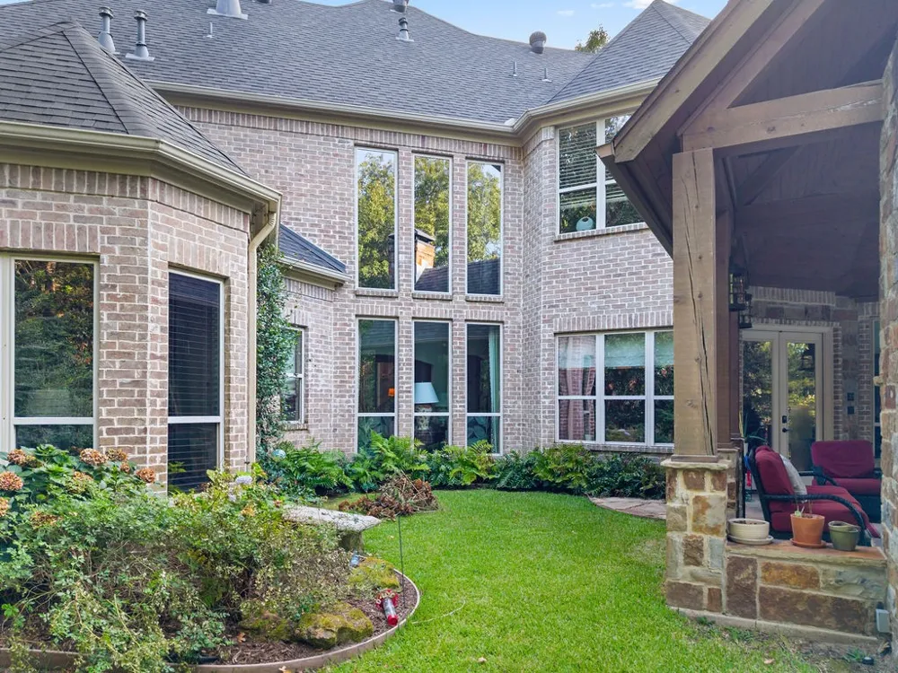 1950 Stonehill Drive Tyler, TX 75703