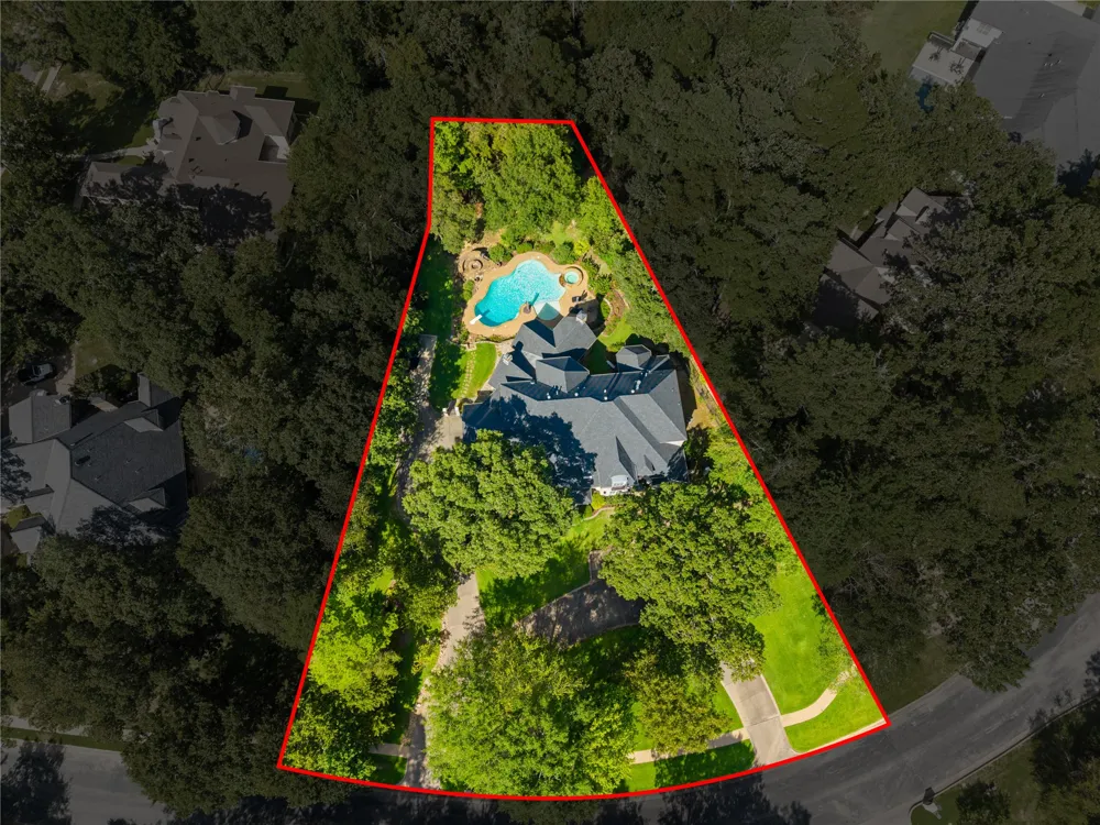 1950 Stonehill Drive Tyler, TX 75703