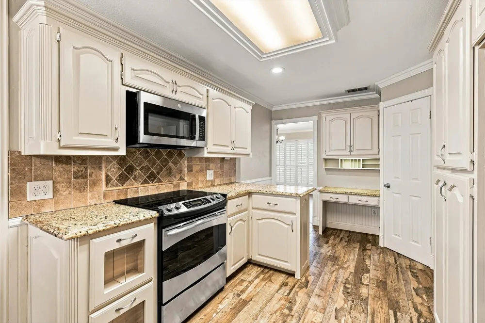2857 Hurstview Drive Hurst, TX 76054