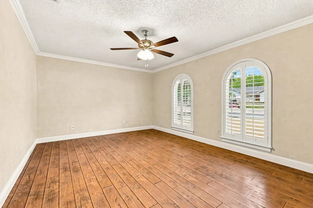 2857 Hurstview Drive Hurst, TX 76054