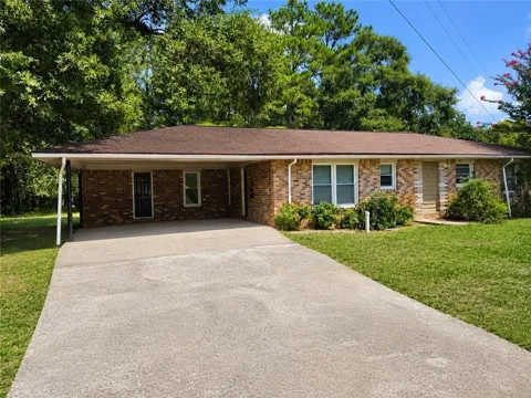 524 Sawmill Road