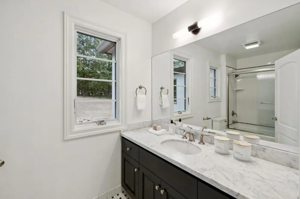 16220 S Kennedy Road Los Gatos, CA 95030