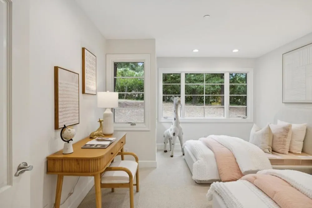 16220 S Kennedy Road Los Gatos, CA 95030