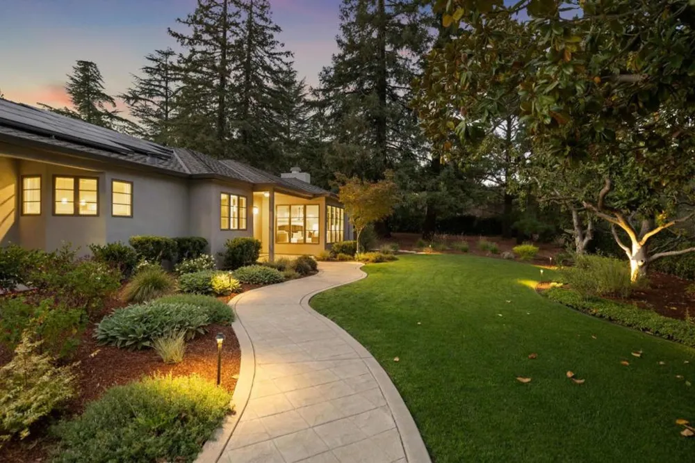 16220 S Kennedy Road Los Gatos, CA 95030
