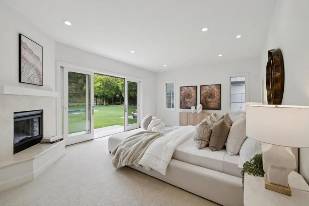16220 S Kennedy Road Los Gatos, CA 95030
