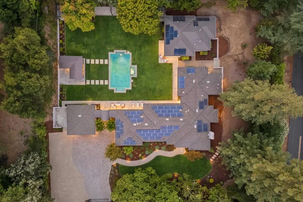 16220 S Kennedy Road Los Gatos, CA 95030