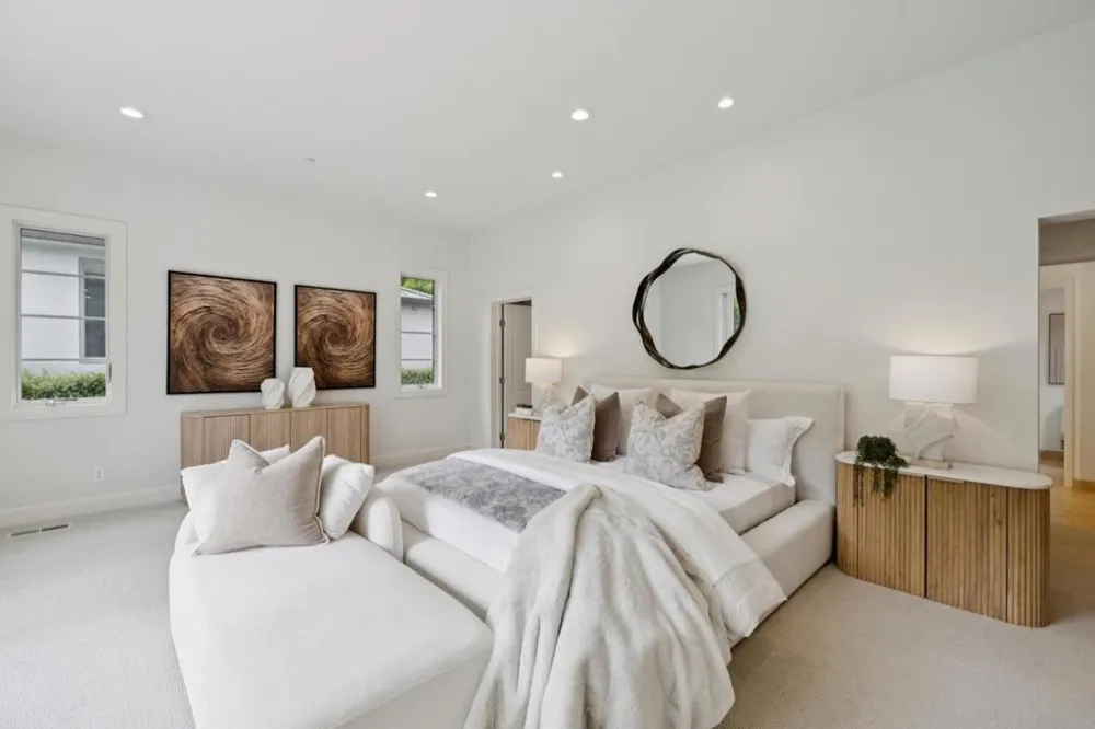 16220 S Kennedy Road Los Gatos, CA 95030