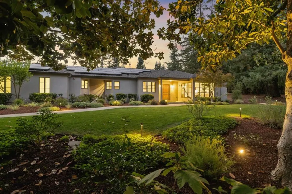 16220 S Kennedy Road Los Gatos, CA 95030