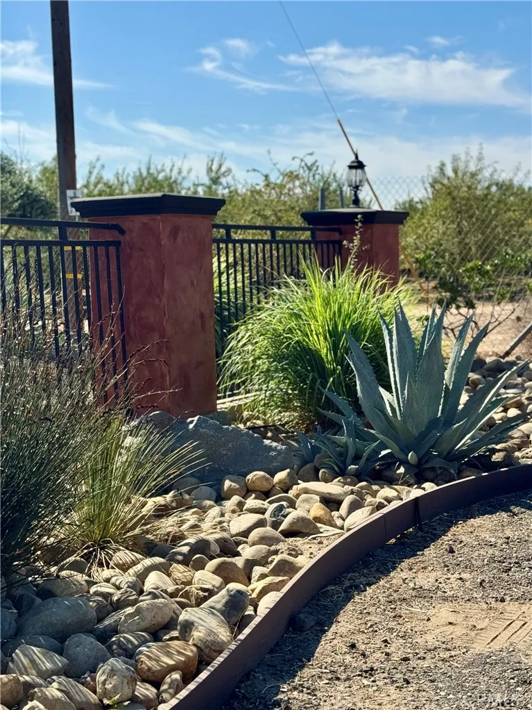 5200 Gratton Denair, CA 95316