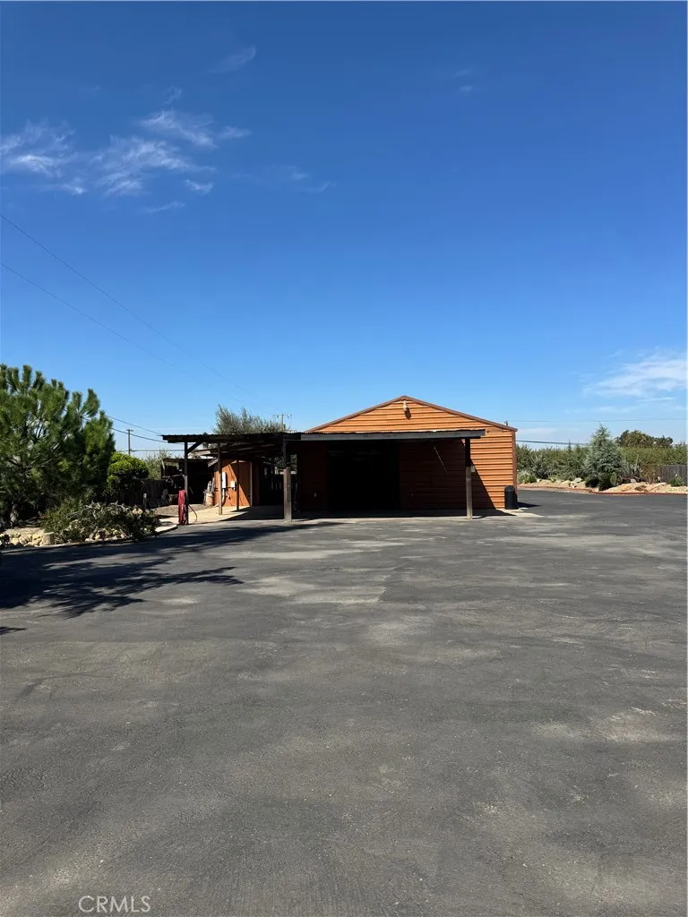 5200 Gratton Denair, CA 95316