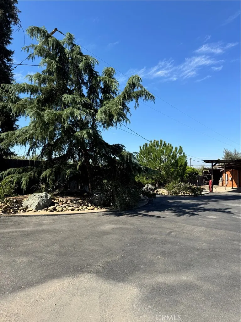 5200 Gratton Denair, CA 95316