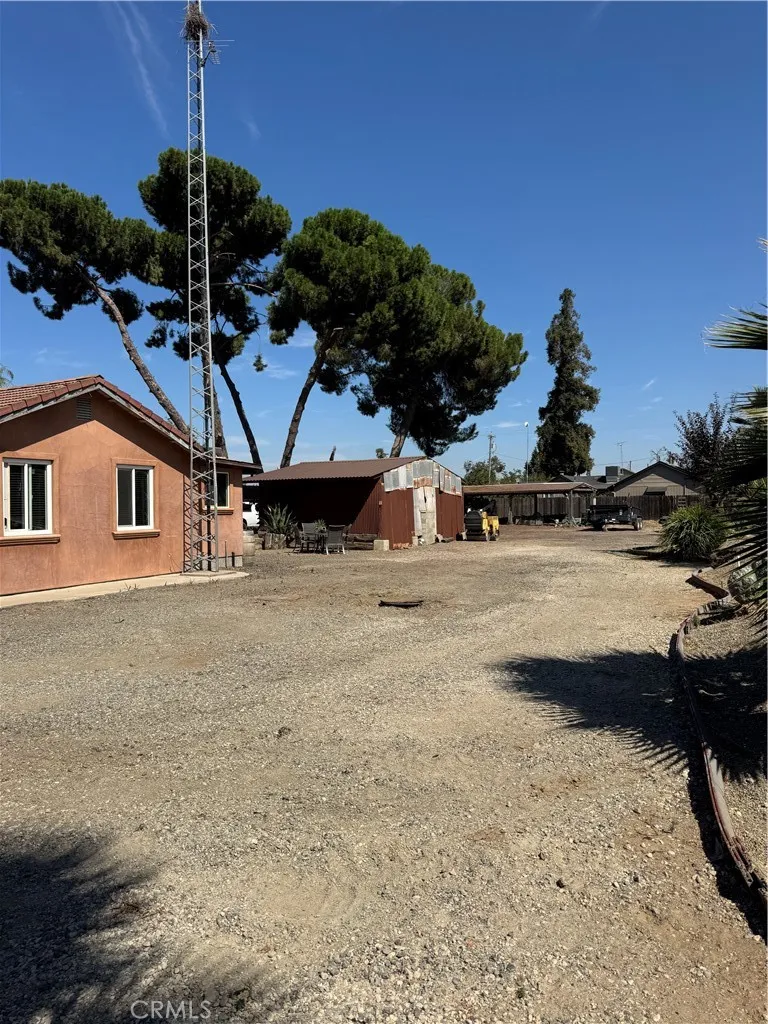 5200 Gratton Denair, CA 95316