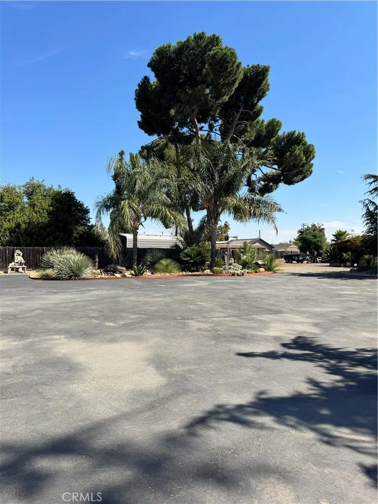 5200 Gratton Denair, CA 95316