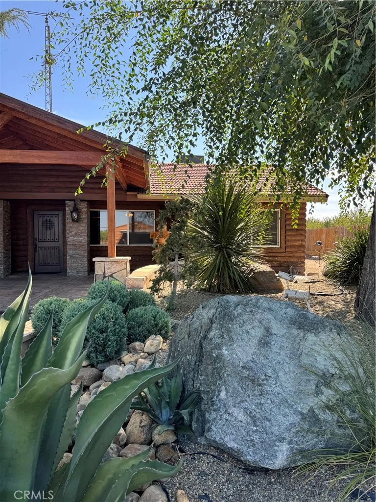 5200 Gratton Denair, CA 95316