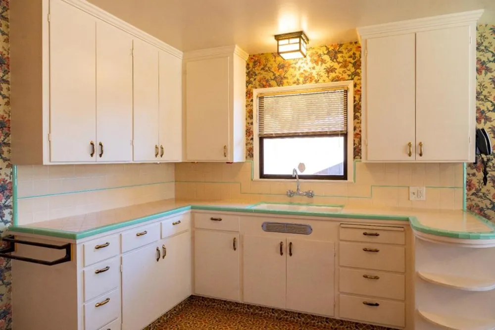 162 Riker Terrace Salinas, CA 93901