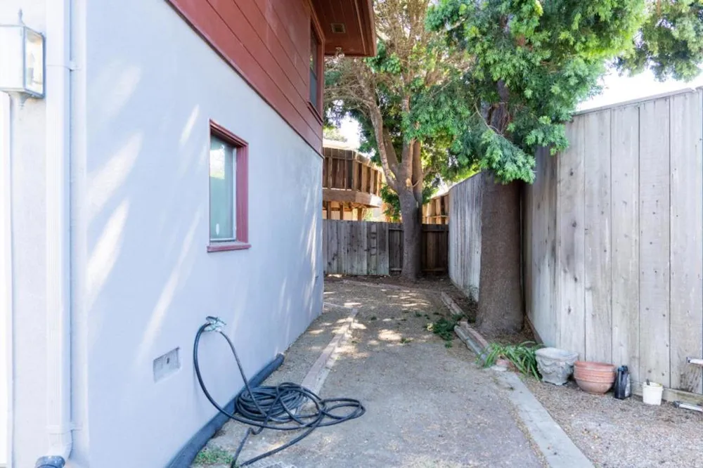 162 Riker Terrace Salinas, CA 93901