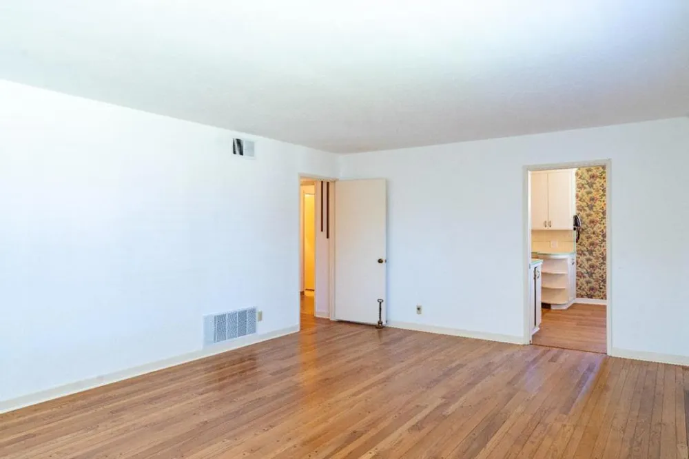 162 Riker Terrace Salinas, CA 93901