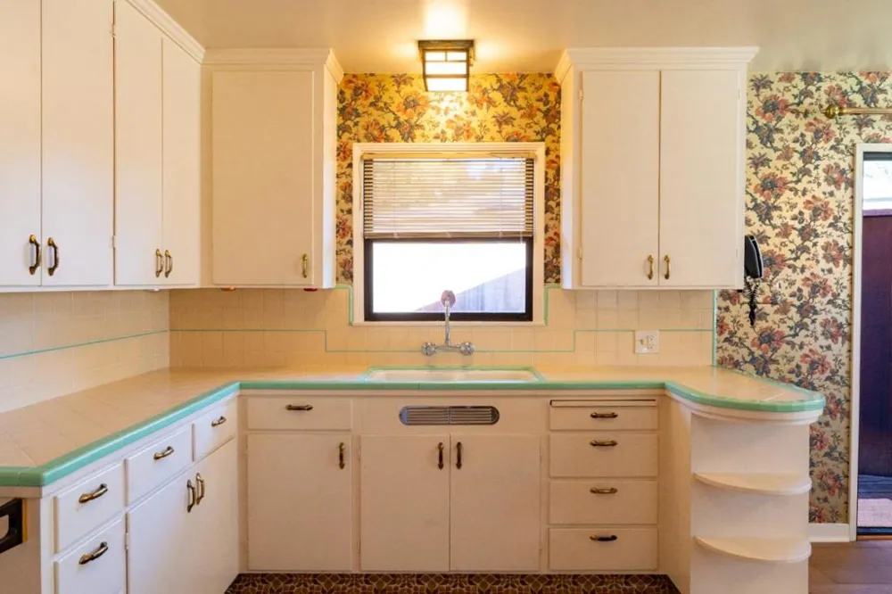162 Riker Terrace Salinas, CA 93901