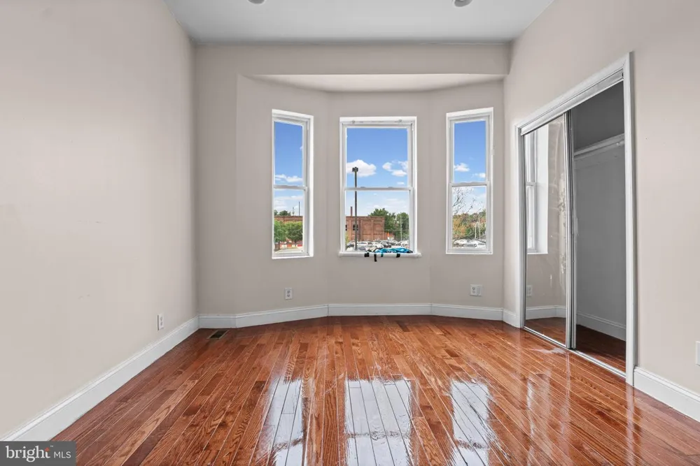 2127 W MULBERRY STREET Baltimore, MD 21223
