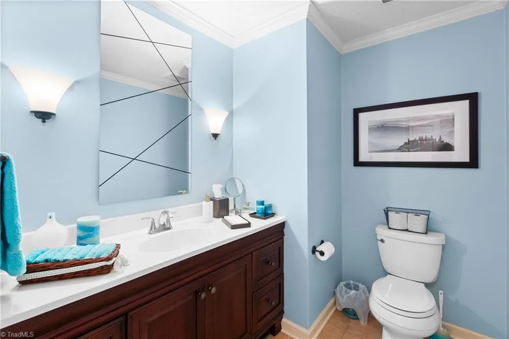 1317 Overland Drive High Point, NC 27262