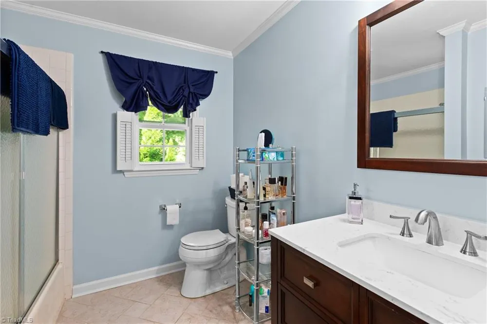 1317 Overland Drive High Point, NC 27262