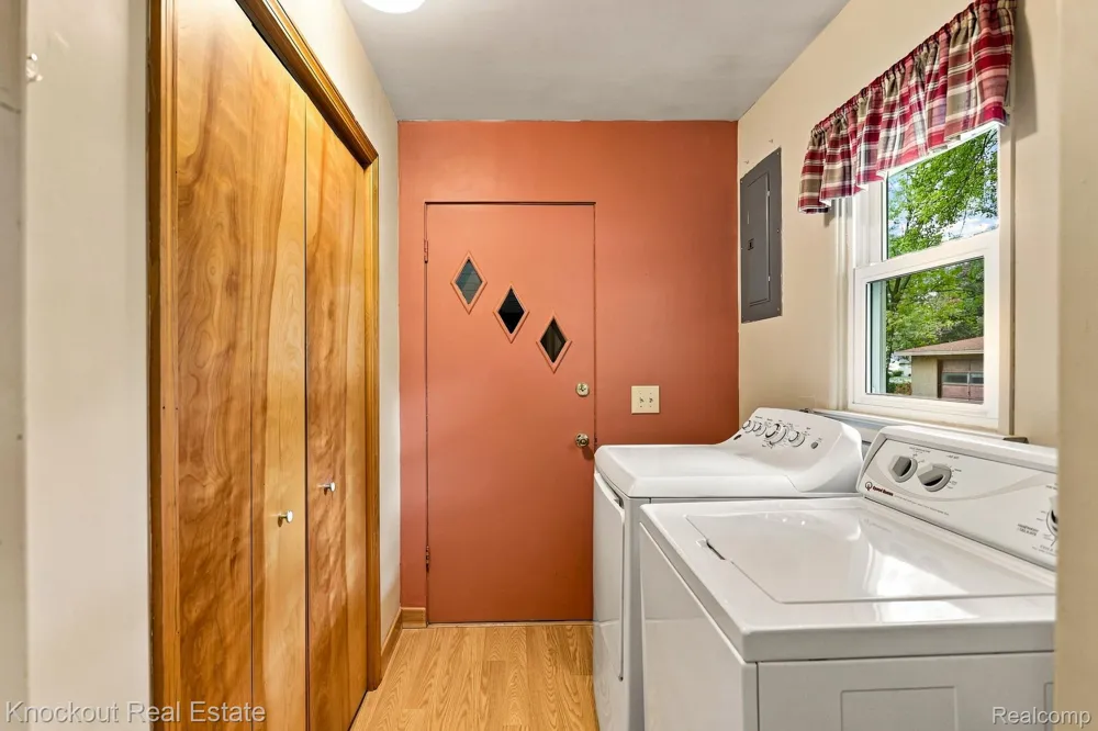 5121 Sheldon Drive Bridgeport Charter Township, MI 48722