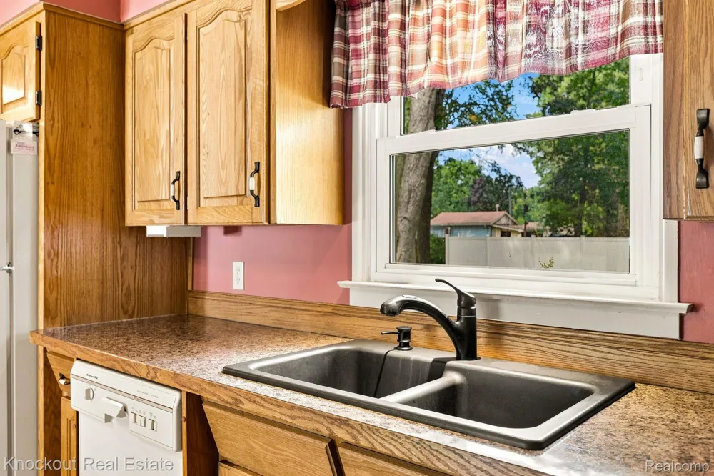 5121 Sheldon Drive Bridgeport Charter Township, MI 48722