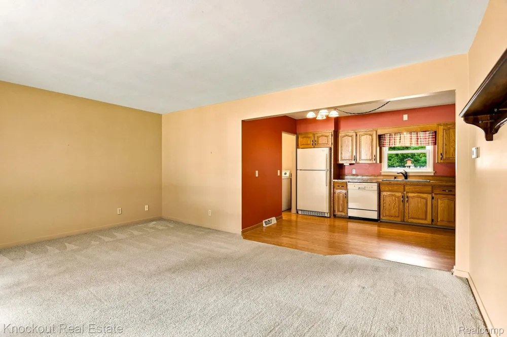 5121 Sheldon Drive Bridgeport Charter Township, MI 48722