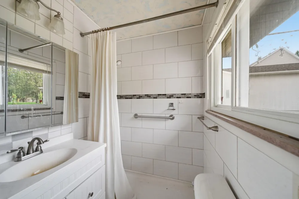 12005 Highland Drive Franklin Township, MI 49287