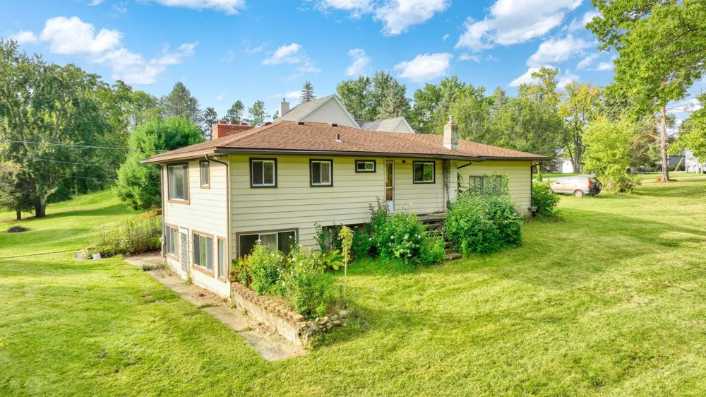 12005 Highland Drive Franklin Township, MI 49287