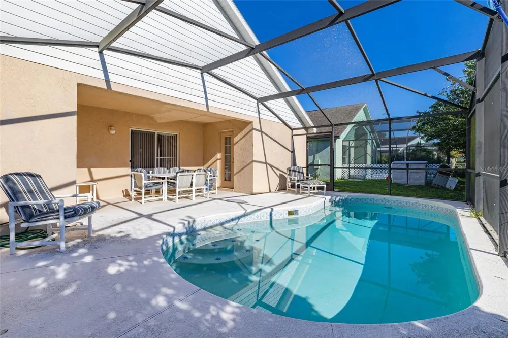 1612 OAK HILL TRAIL Kissimmee, FL 34747