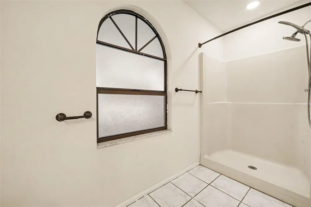 243 HIGHLAND DRIVE Deltona, FL 32738