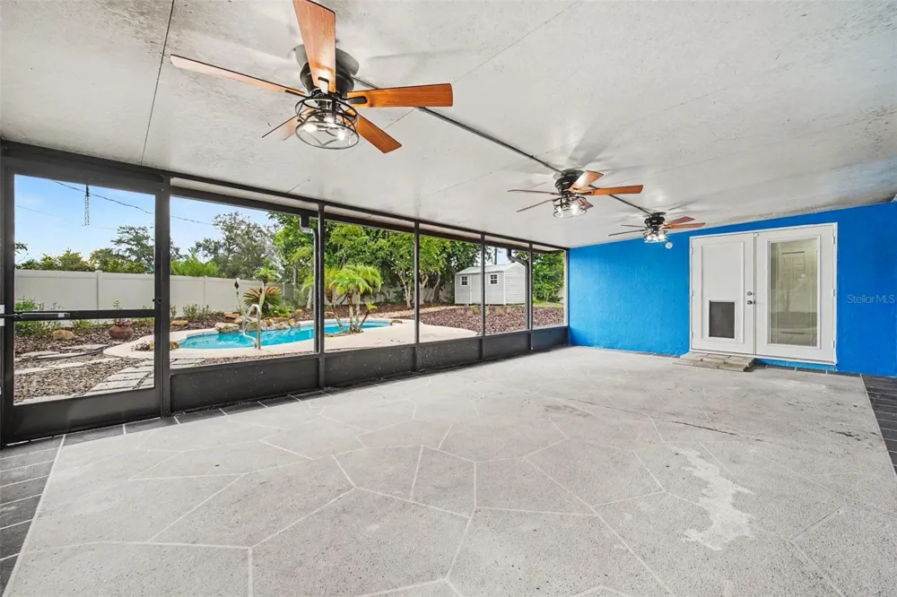 243 HIGHLAND DRIVE Deltona, FL 32738