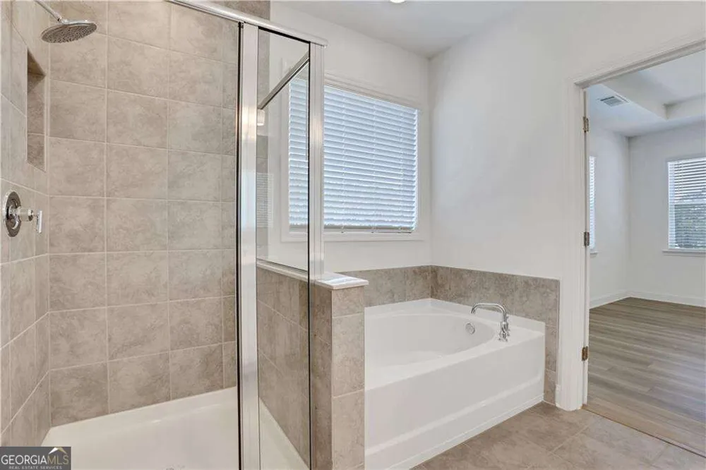 3198 Shirecrest LN Dacula, GA 30019