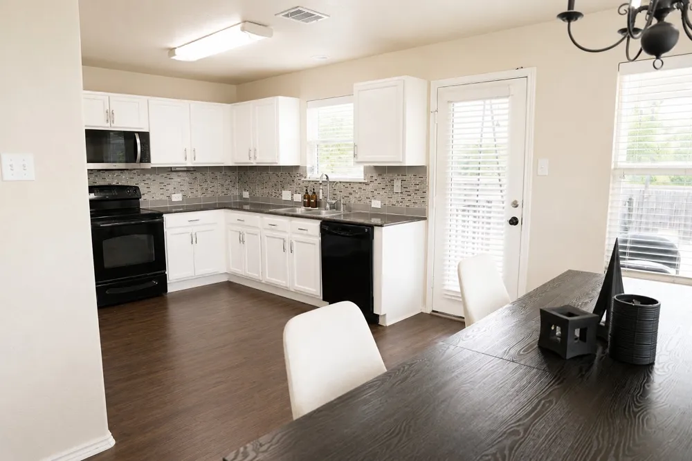 214 Lidell Street Hutto, TX 78634