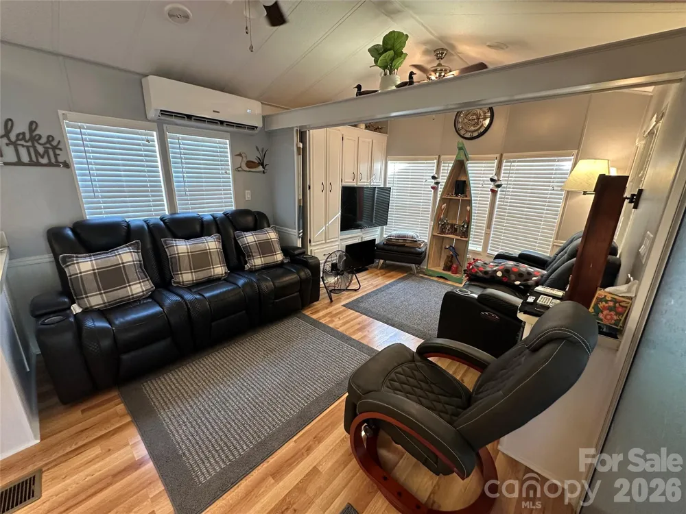 104 Dove Lane New London, NC 28127