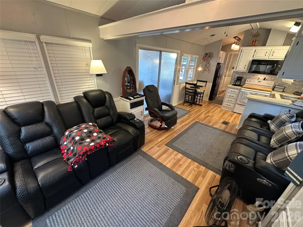104 Dove Lane New London, NC 28127