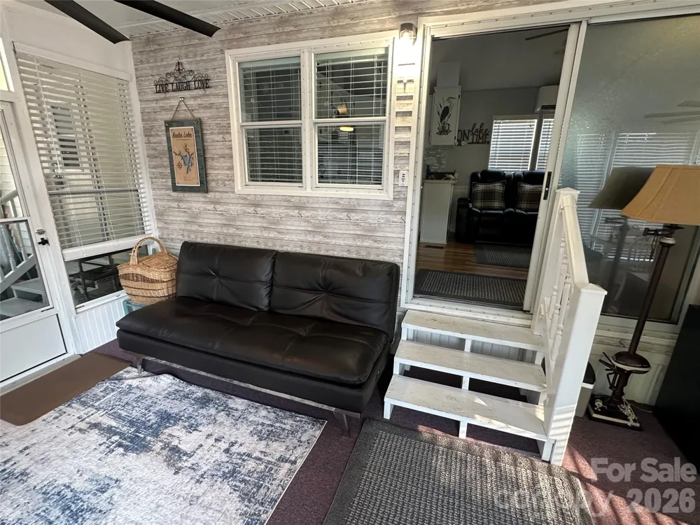 104 Dove Lane New London, NC 28127
