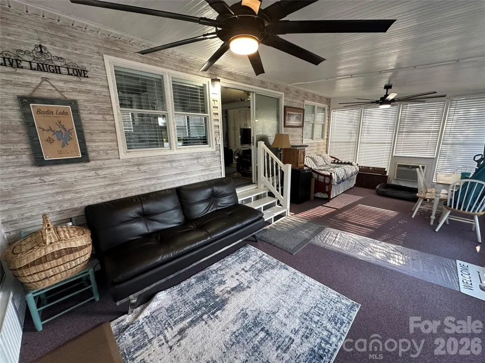 104 Dove Lane New London, NC 28127
