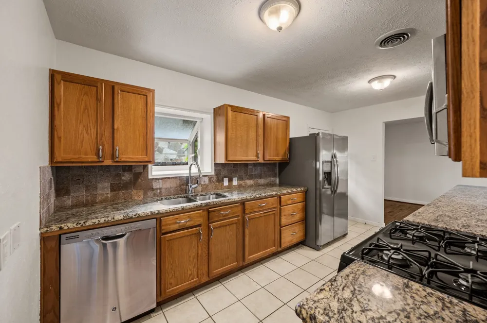 6644 Fisher Road Dallas, TX 75214