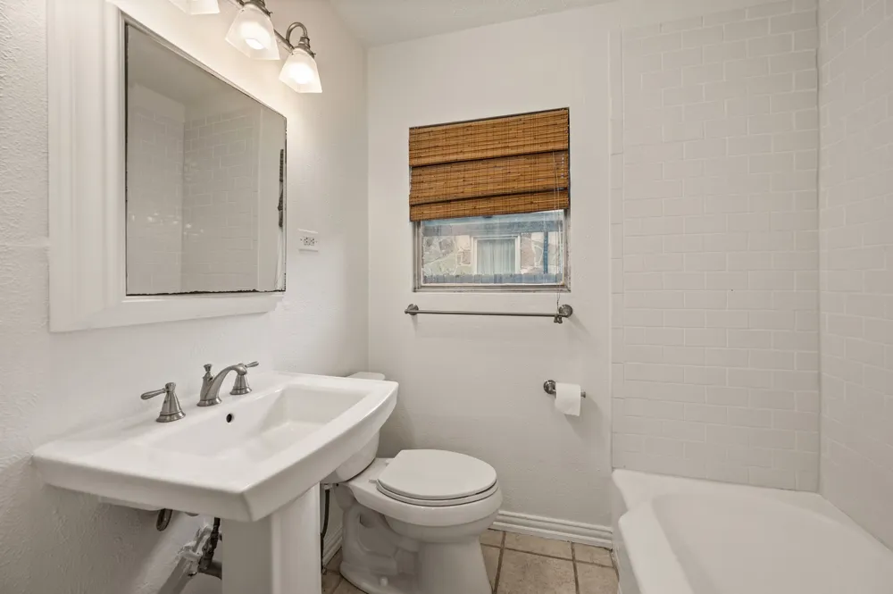 6644 Fisher Road Dallas, TX 75214