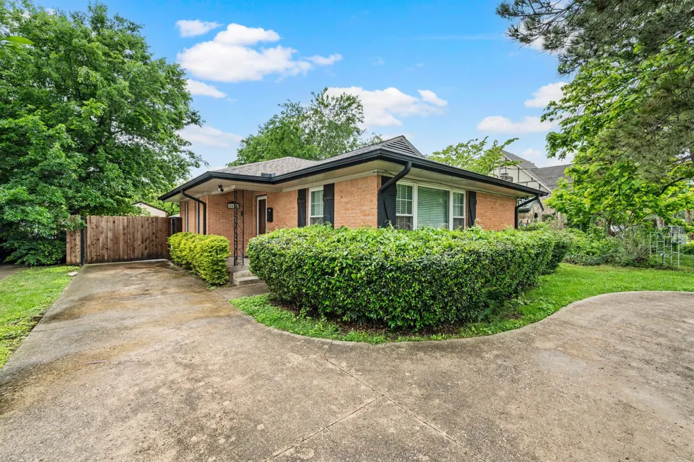 6644 Fisher Road Dallas, TX 75214