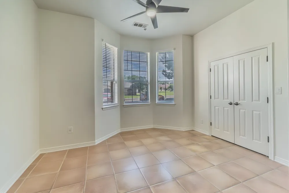 2114 Sagewood Drive Weatherford, TX 76087