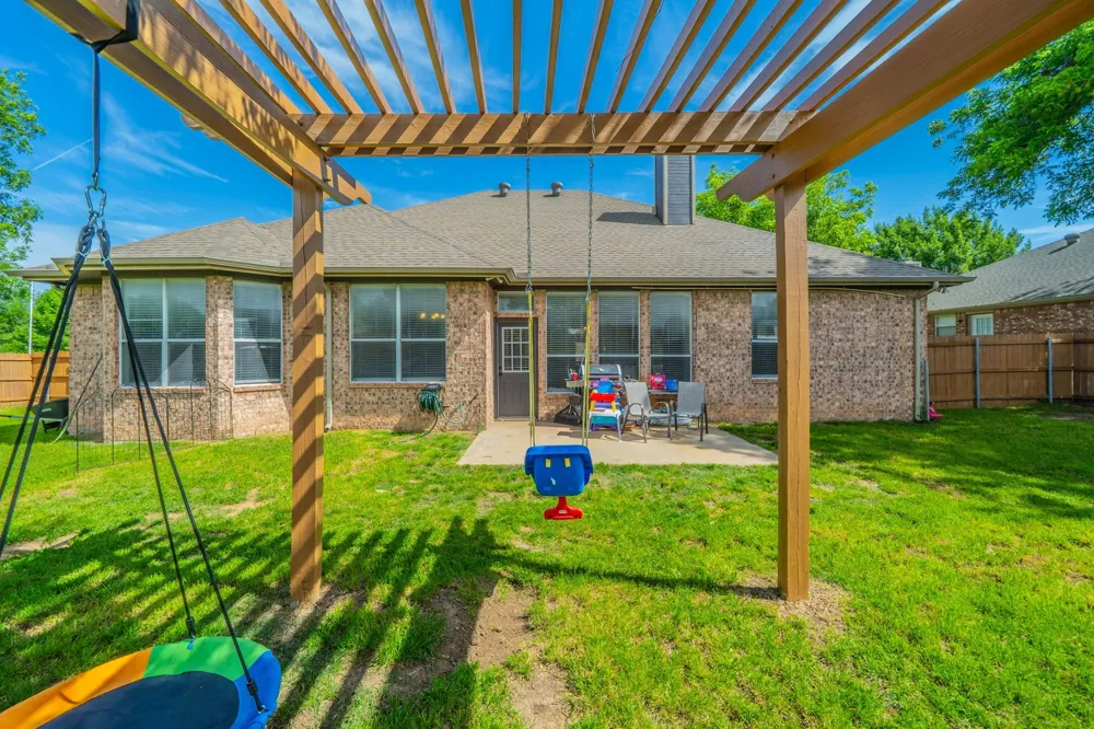 2114 Sagewood Drive Weatherford, TX 76087