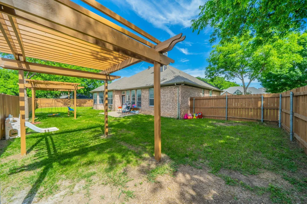 2114 Sagewood Drive Weatherford, TX 76087