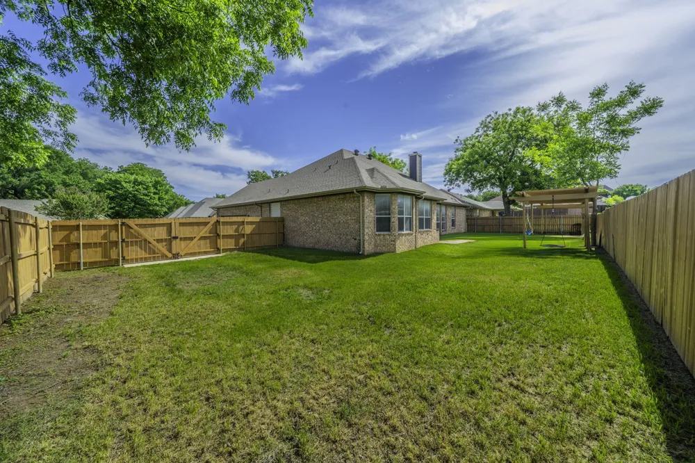 2114 Sagewood Drive Weatherford, TX 76087