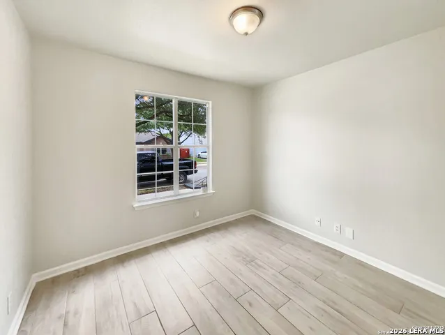 7815 Hedrick Farm San Antonio, TX 78239