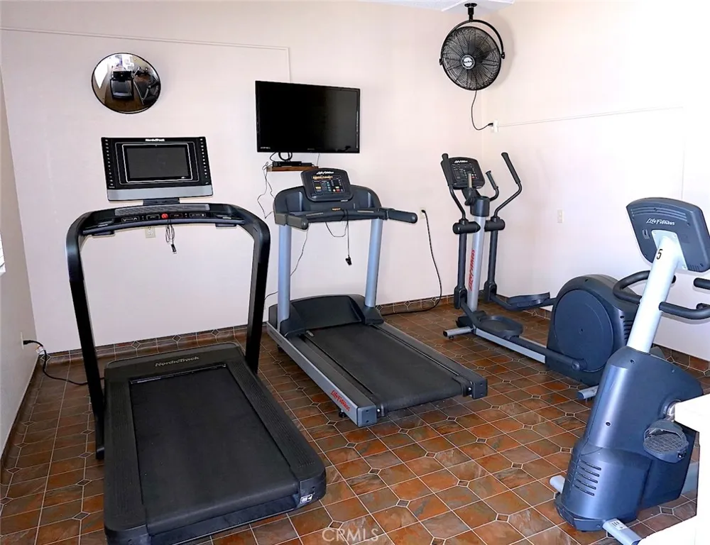 1385 Frontier San Jacinto, CA 92583