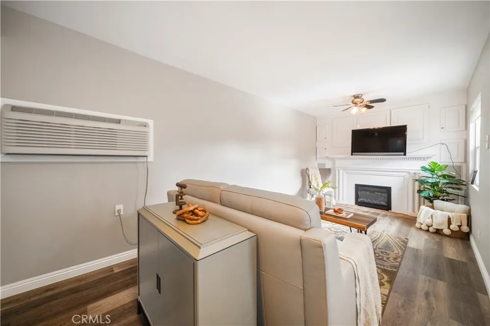 1151 E Comstock Avenue Glendora, CA 91741